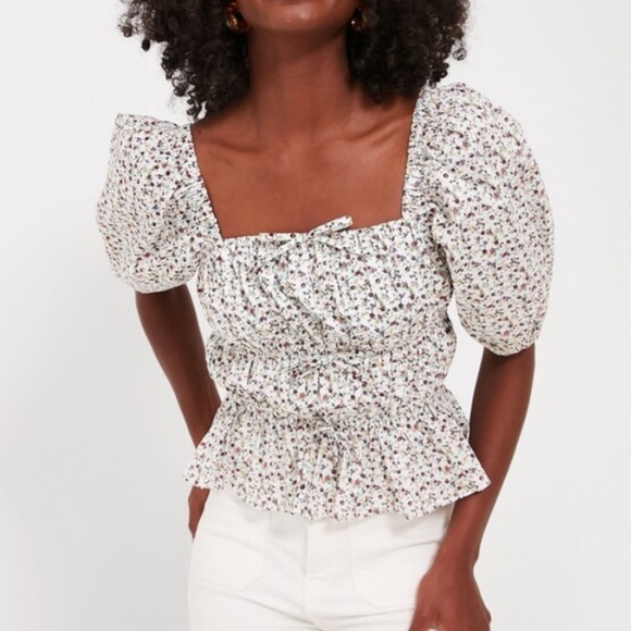 Tuckernuck Tops - NEW Tuckernuck Hyacinth House Floral Payton Blouse Bows Puff Sleeve Size Large